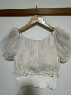 オフショルダー チュール トップス ホワイトのサムネイル