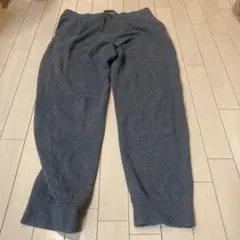 UNIQLOグレー ジョガーパンツ ウエスト84-92 cm