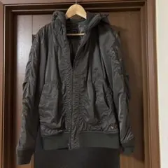 ユニクロ×キミノリモリシタMA-1フード付きジップパーカー Ｌサイズ