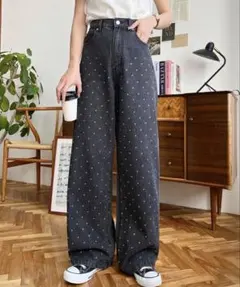 パール装飾 ダークグレー ワイドレッグデニム