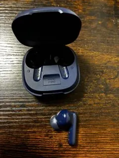 Anker soundcore P40i 右耳用のみ　充電ケース付き