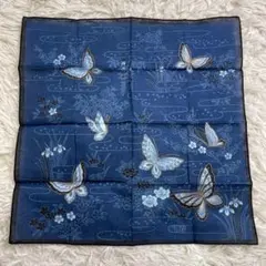 美品　和風ハンカチ　蝶々　バタフライ　紺　ネイビー　和柄　上品　花柄　植物
