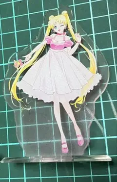 【★最終価格★】★ セーラームーン　月野うさぎ　アクリルスタンド★