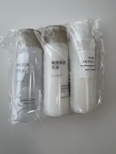 無印良品　化粧水乳液クレンジングセットのサムネイル