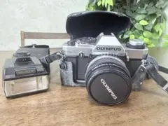 【動作未確認】OLYMPUS OM-20 一眼レフカメラ レンズ・ストロボ付きのサムネイル