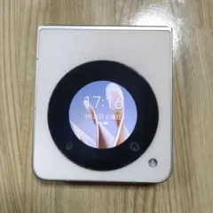 ZTE Libero Flip 本体