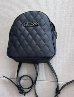 GUESS キルティングリュック バッグ 黒