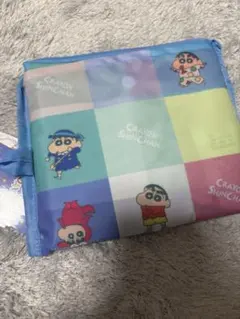 クレヨンしんちゃん　チェック柄　エコバッグ　キャラクター