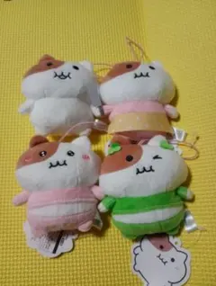 サンリオ ポムポムプリンちょこんともぐもぐマスコット 4種