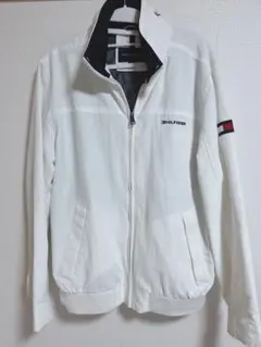 【最終値下げ】TOMMY HILFIGER ホワイトジャケット