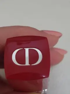 Dior ウルトラリキッドルージュ860