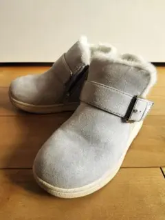 [美品]Betty Cute ベティキュート キッズ ファー付ブーツ20.0cm