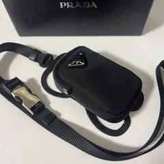 PRADA プラダ Re Nylon スマートフォンホルダー ネックストラップ
