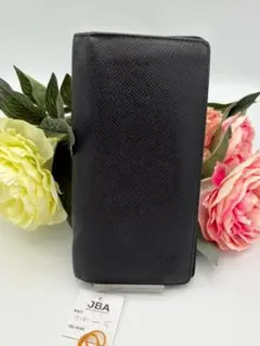 ルイヴィトン タイガ トゥルース イヴァン アルドワーズ ダブルジップ
