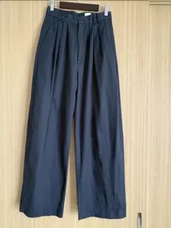 rokuタックワイドパンツ