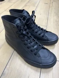 Vans ブラック ハイカットスニーカー