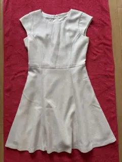 NATURAL BEAUTY BASIC アイボリー　ワンピース M