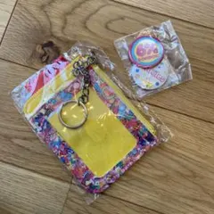 6%DOKIDOKI パスケース 缶バッジセット