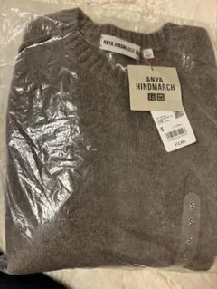 未使用品　ANYA HINDMARCH カシミヤニットセーター S