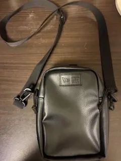 NEW ERA ショルダーバッグのサムネイル