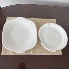 ウェッジウッド ホワイト陶器 食器セット 2枚 - メルカリ