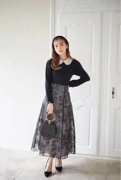 新品未使用タグ tocco バックレースアップフラワー刺繍フレアスカート