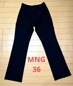 MNG ブラック フレアパンツのサムネイル