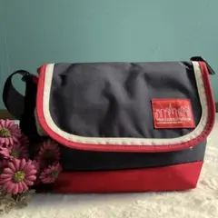 Manhattan Portage メッセンジャーバッグ ネイビー/レッド
