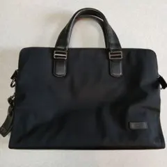 Item thumbnail for item 7d694c59-168d-4b70-b631-3e3b68902703