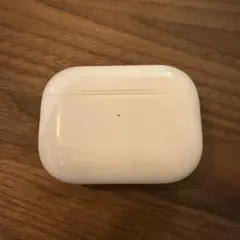 Apple純正 AirPodsPro本体 ワイヤレス充電可 イヤホンノイズあり