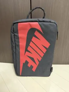 Item thumbnail for item b2776bfb-46fc-4dc0-a634-f3db44fcd54c