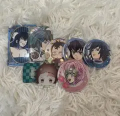 鬼滅の刃 缶バッチ、アクスタセット