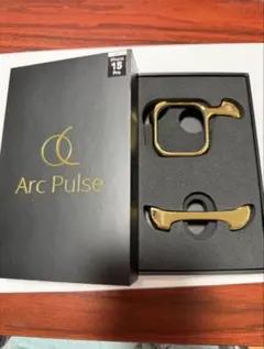 Arc Pulse iPhone 15 Pro ゴールドバンパーフレー