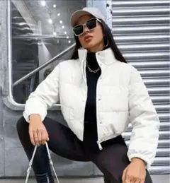 SHEIN ジッパーアップ スナップボタン バッファーコート　ホワイト