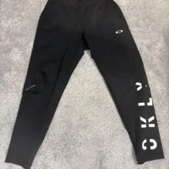 OAKLEY ジャージ パンツ ブラック JPN Mサイズのサムネイル