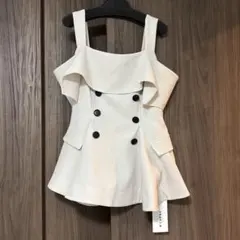 【最終値下げ‼️】フレイアイディー★オフショルぺプラムトップス★タグ付き新品未使用