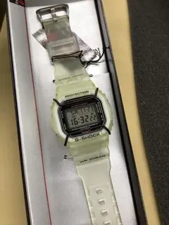 G-SHOCK 腕時計 フェアリーズ チャーム DW-5600VT-7T クリア J8SrYytZVSit10eb7sRop8CbSdQAzP