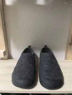 KEEN キーン HOWSER 2 スリッポンスニーカー