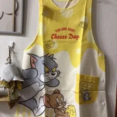 セール中♡【新品】トムとジェリー　チーズエプロンのサムネイル