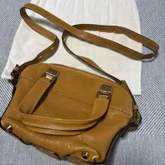 キャメル ショルダーバッグ