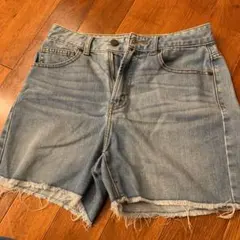 GU デニムショートパンツ