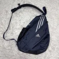 00s old adidas スリングバッグ 黒 美品 00s old adidas ワンショルダーバッグ スリング y2k テック 黒