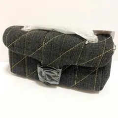 新品未使用　コーチ　COACH ショルダーバッグ　デニム　キルティング　人気