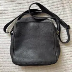 【美品】土屋鞄　トーンオイルヌメジップトップショルダーバッグ　ブラック スタッフ愛用品 トーンオイルヌメ ジップトップショルダー
