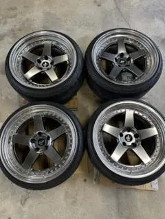 ワークジスタンスw5s 19インチ タイヤホイールセットのサムネイル