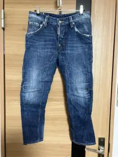 ディースクエアード　ジーンズ