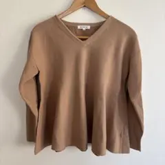 NATURAL BEAUTY BASIC ベージュ Vネックセーター M