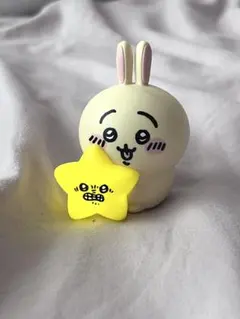 ちいかわ うさぎ　星といっしょライト　フィギュアマスコット