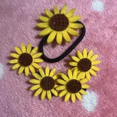 ひまわりヘアアクセサリー　ヘッドバンド 1点+ヘアクリップ４点　合計５点