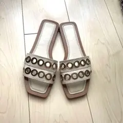 ZARA フラットサンダルのサムネイル